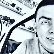  ,   Tillo, 29 ,   ,   