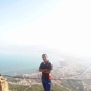  Algiers,   Farouk, 32 ,   ,   