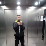  ,   Igor, 42 ,   ,   
