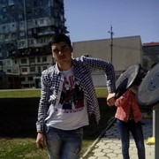  ,   Rezi, 33 ,   