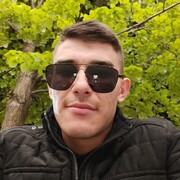  ,   Victor, 25 ,   ,   