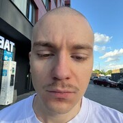  ,   Mariusz, 29 ,  