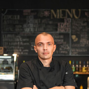  ,   Artem, 38 ,   ,   