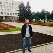  ,  Andrey, 27