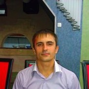  ,   Artem, 42 ,   