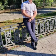  ,  Alex, 31