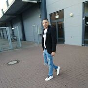  Tessin,   , 44 ,   ,   