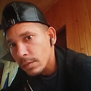  ,  Tito, 35