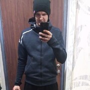  ,   Alexander, 32 ,   ,   