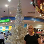  ,   Mikki, 70 ,   
