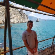  ,   Andrei, 34 ,   c 