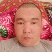 ,  Amangeldi, 33