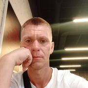  ,   Artem, 36 ,   