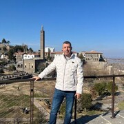  ,  Remzi, 43