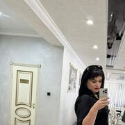  ,  Masha, 32