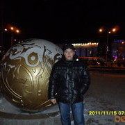  ,   Maks, 49 ,  