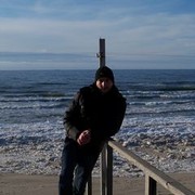  ,  Andrej, 43