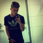  ,  Denis, 19