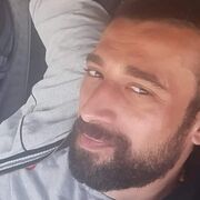  ,  Givi, 37