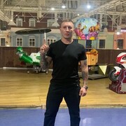   ,  Den, 34