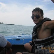  ,   Adik, 33 ,   , 