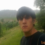  ,   Farik, 32 ,   