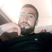  ,  Narek, 31