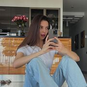  ,  , 28