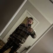  ,   Pavel, 32 ,   ,   