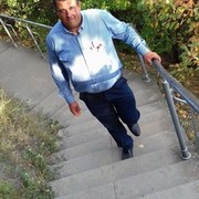  --,  Vitalie, 42