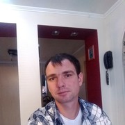  ,  Sergei, 40