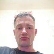  Verrieres-le-Buisson,  , 32