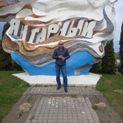  ,  Timur, 44
