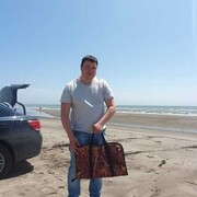 ,  denis, 35