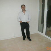  ,  fotis, 50