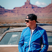  ,   Denis, 42 ,   ,   , c 