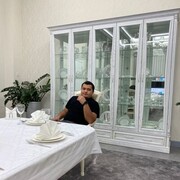  ,  Chefs, 28