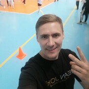  ,   Anton, 37 ,   ,   , c 