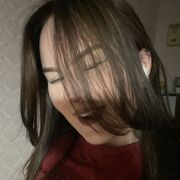  ,  Polina, 18
