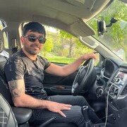  ,   Ali, 32 ,   ,   