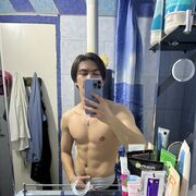  ,  Ruslan, 25