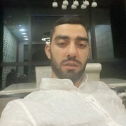  ,   Chef, 32 ,   ,   