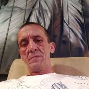  ,   Viktor, 54 ,   c 