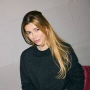  , 