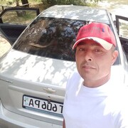  ,  Ali, 40