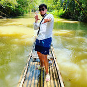 ,   Eskobar, 32 ,   ,   