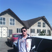  ,  Alek, 37