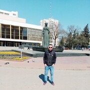  ,   Tohamy, 32 ,   ,   , c , 