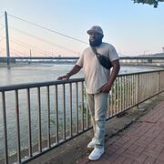  ,   Mario, 38 ,   ,   