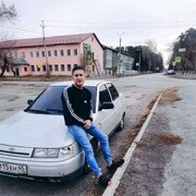  ,  Rafael, 23